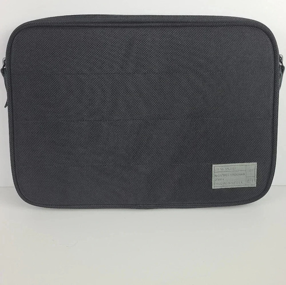 Hex padded black canvas laptop/iPad case - Picture 1 of 6
